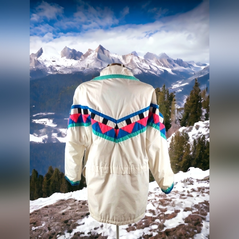 London Fog Vintage White Multicolor Geometric Jacket - Picture 3 of 14